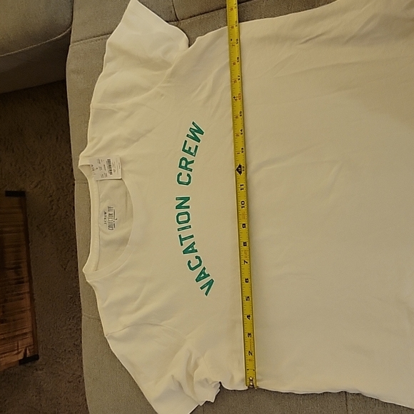 NWT J.Crew fun vacay tee. Sizes Large and Medium. Vacation Crew in faded green - Picture 7 of 14